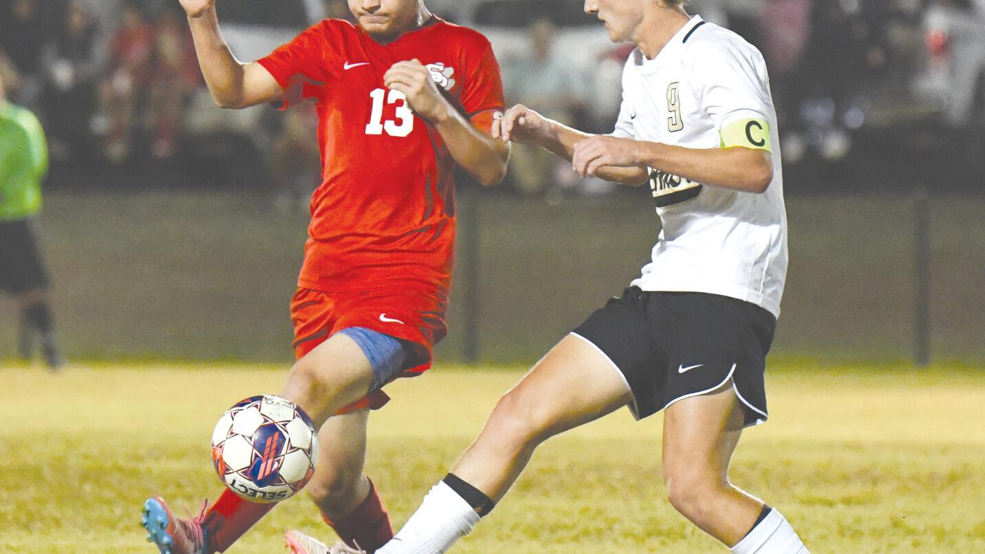 Amory tops Cougars